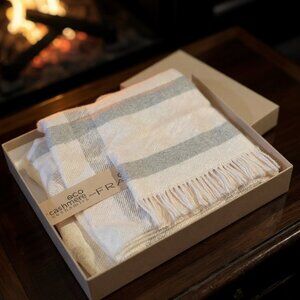 Fraas eco-cashmere winter scarf in original packaging
